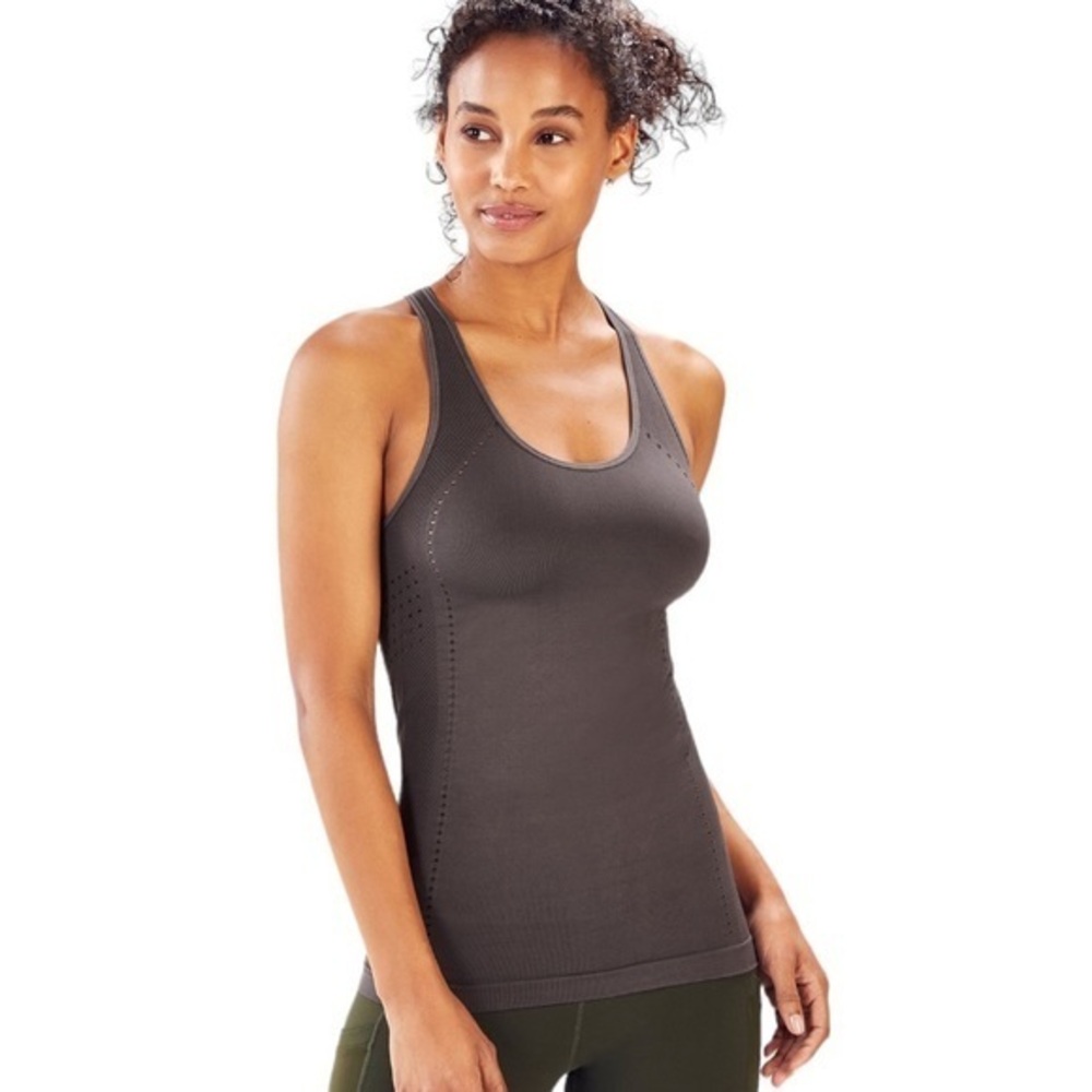 Fabletics Delta Seamless Racerback Tank 2